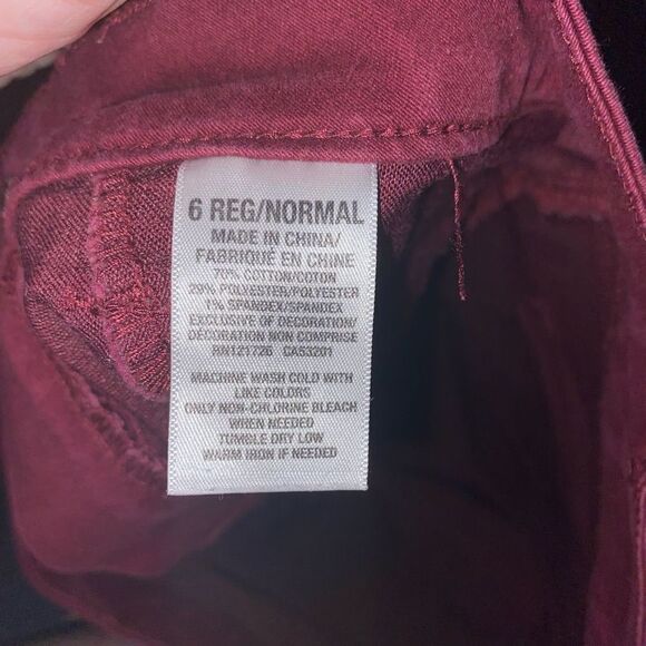 Aeropostale Deep Red High Waisted Skinny Jeans Womens Size 6 - Picture 8 of 10